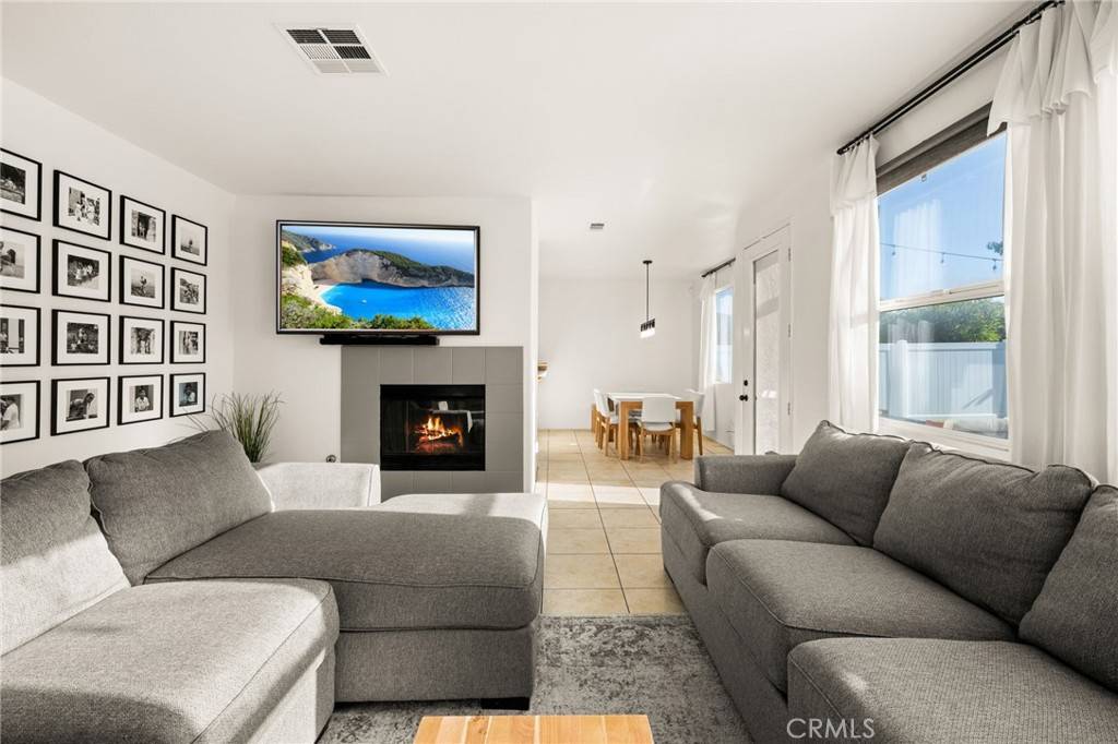 Perris, CA 92571,2226 Flash CT