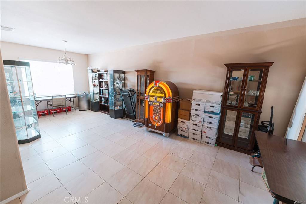 Adelanto, CA 92301,15193 Arcadian ST