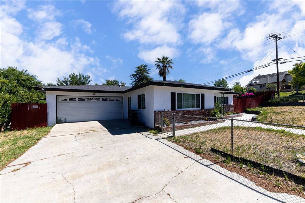 Grand Terrace, CA 92313,22892 Palm AVE