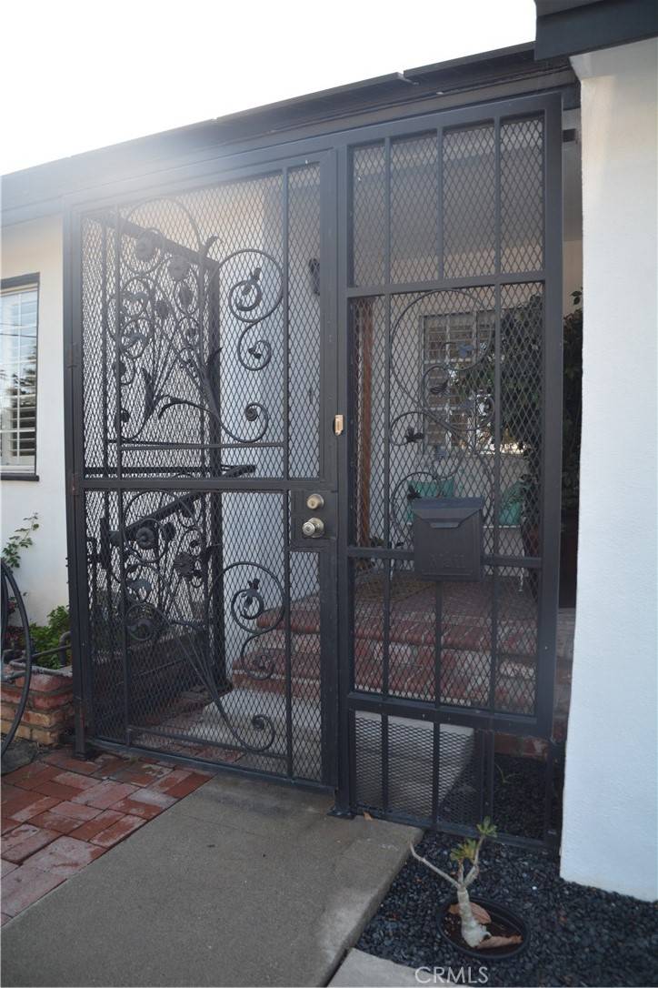 West Covina, CA 91790,1515 S Orange AVE