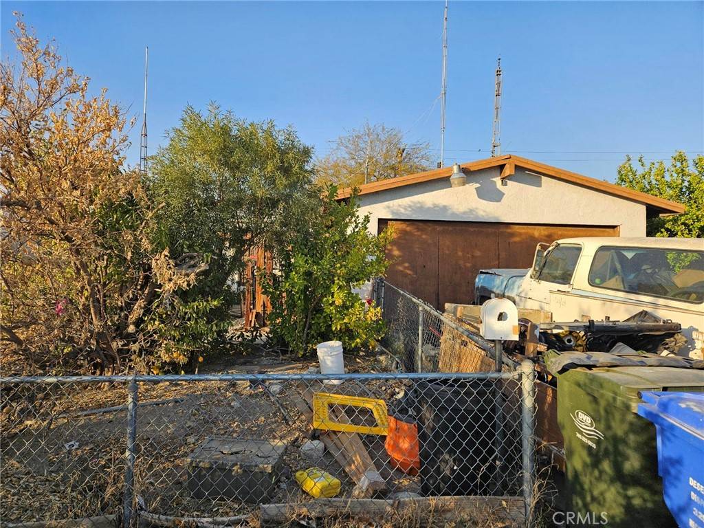 Desert Hot Springs, CA 92240,66146 Acoma AVE