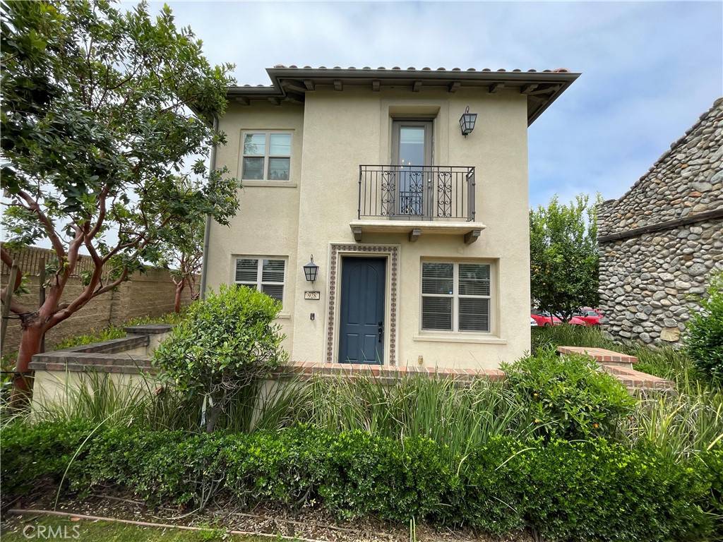 Claremont, CA 91711,928 Heritage CT