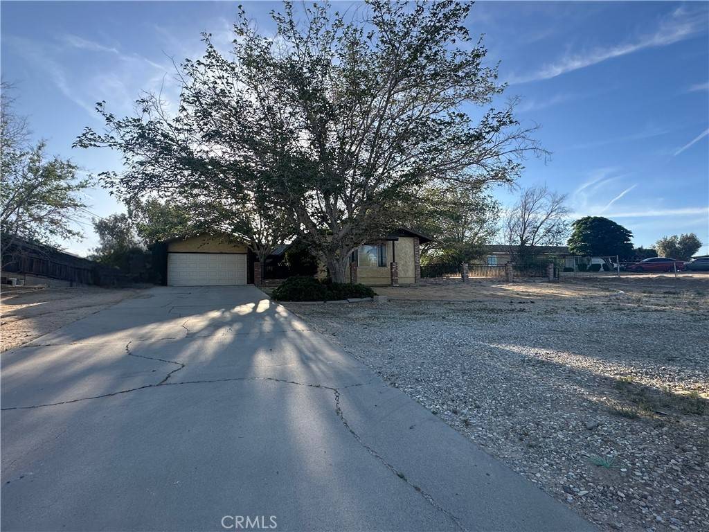 Victorville, CA 92394,15811 Condor RD