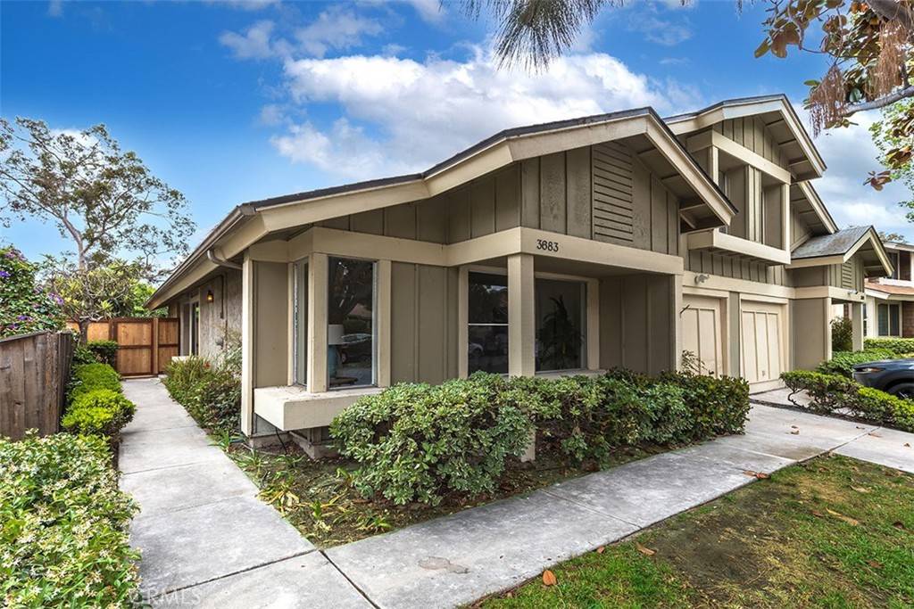 San Diego, CA 92105,3683 Cactusview DR