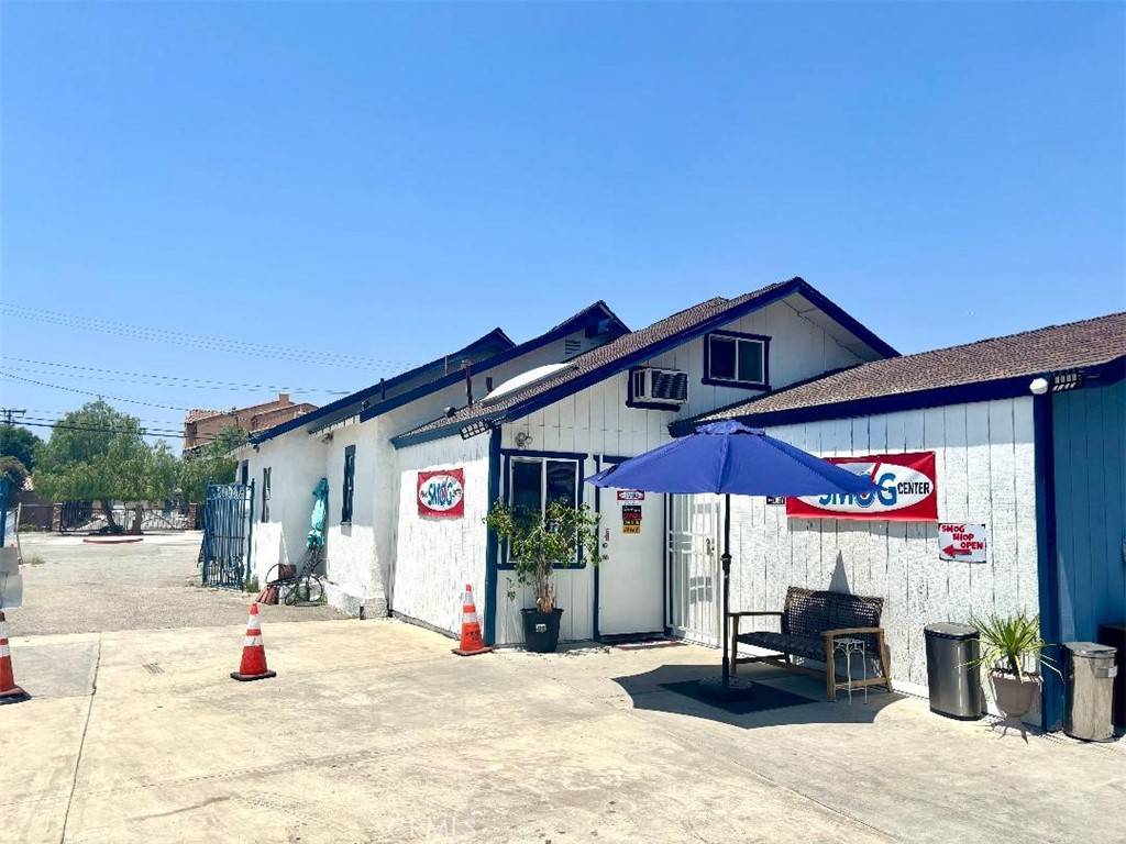 Upland, CA 91786,360 N Central AVE