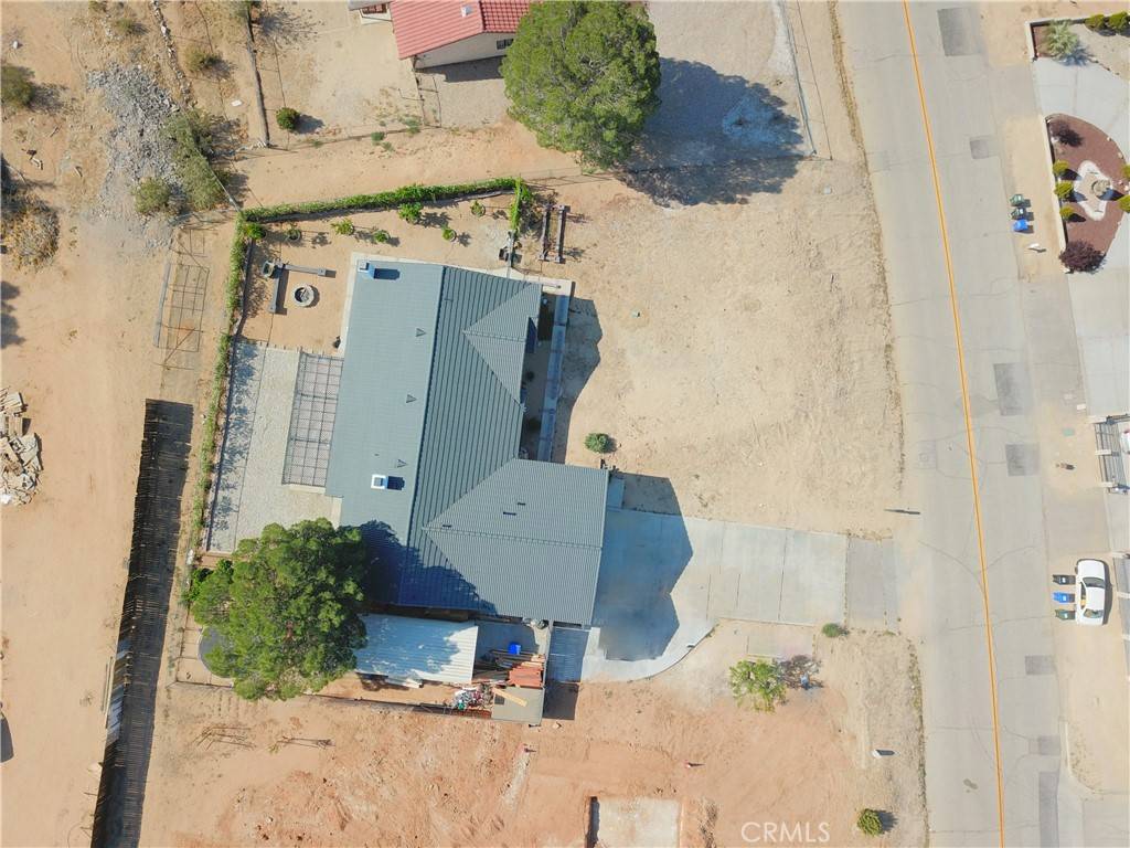 13651 1st AVE Victorville, CA 92395
