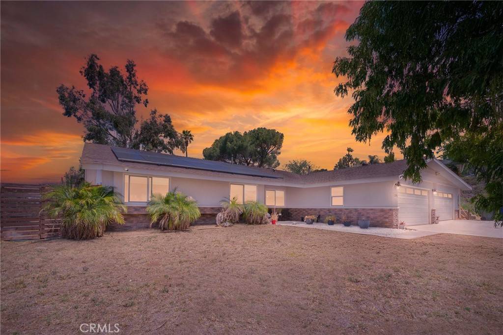 Jurupa Valley, CA 92509,7795 Lakeside DR