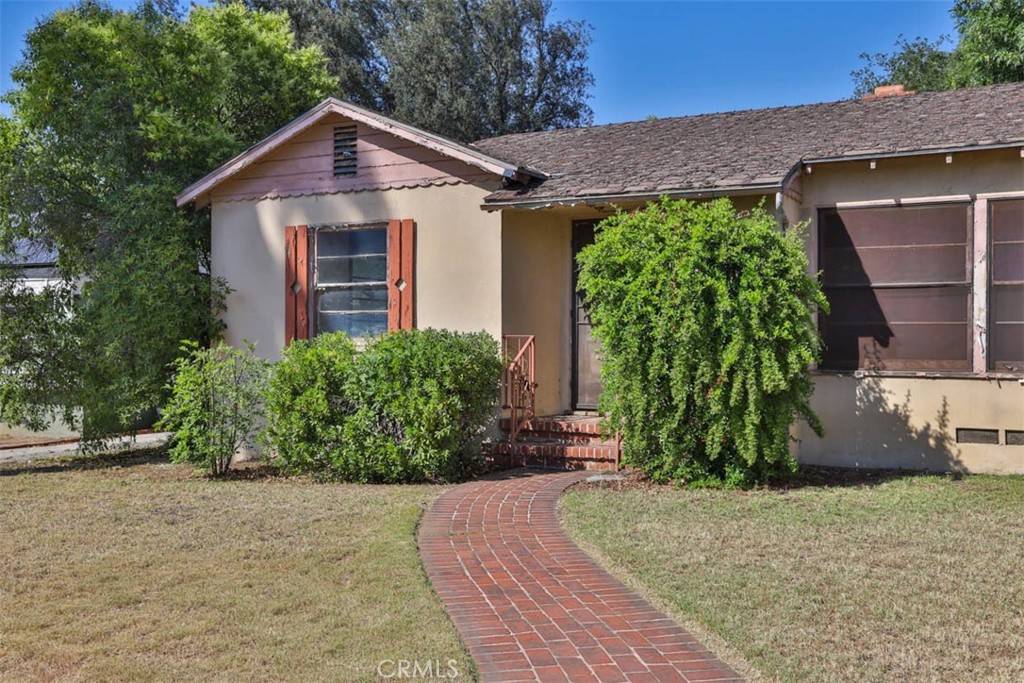 Redlands, CA 92373,555 S Center St.
