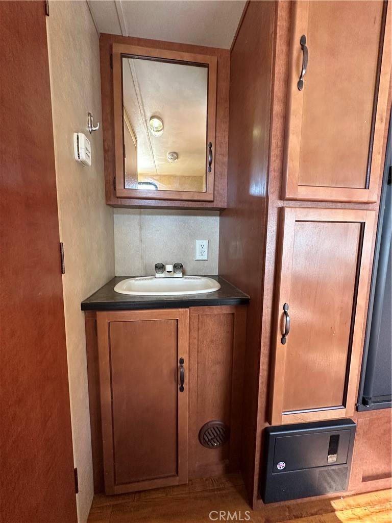 Fontana, CA 92337,11472 11472 Conifer Ct