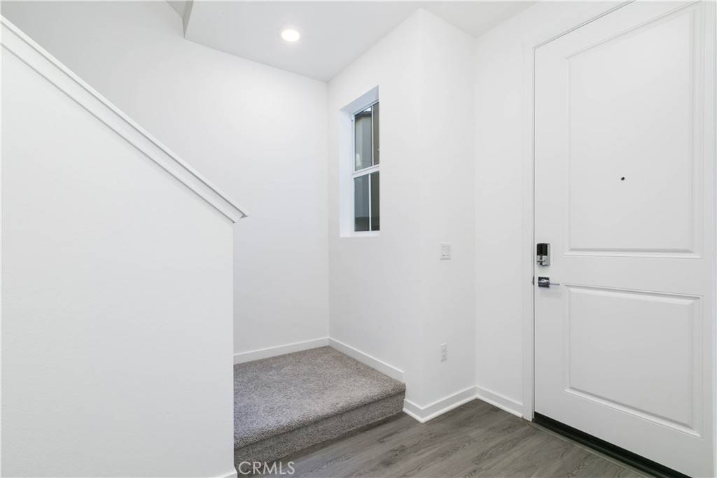 Covina, CA 91723,667 Limoncello LN