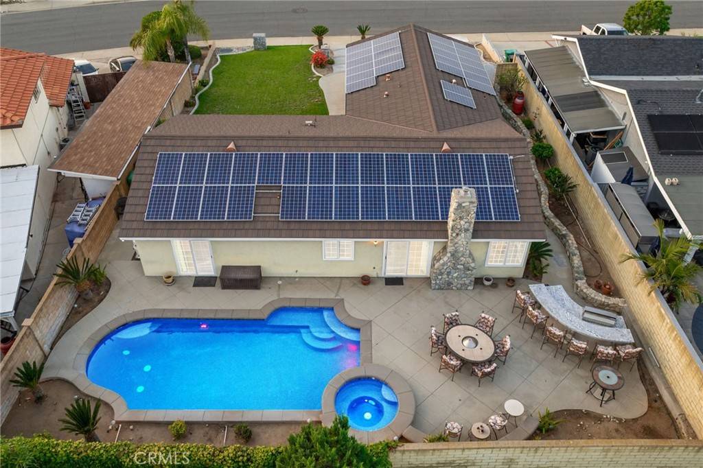 La Verne, CA 91750,844 Dogwood DR