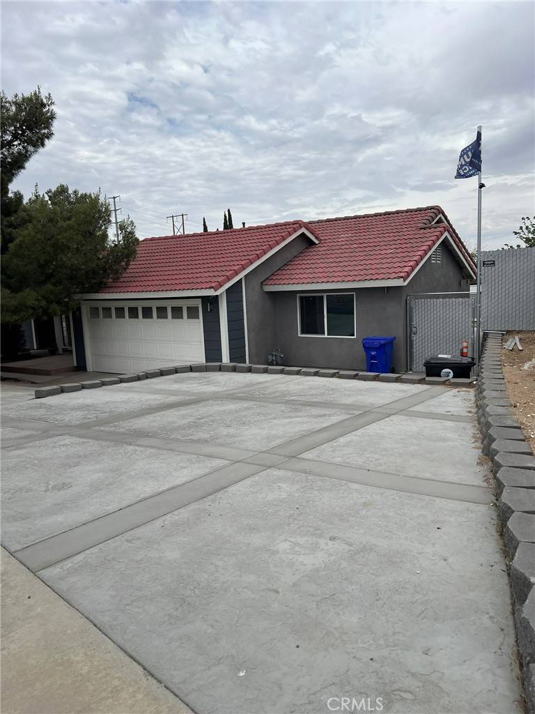Victorville, CA 92392,12255 Pacoima RD #B