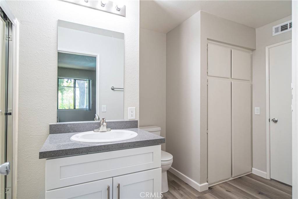 Pomona, CA 91767,3420 Falcon ST #114