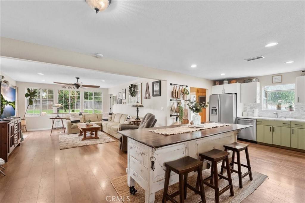 Ontario, CA 91762,11029 Bel Air AVE