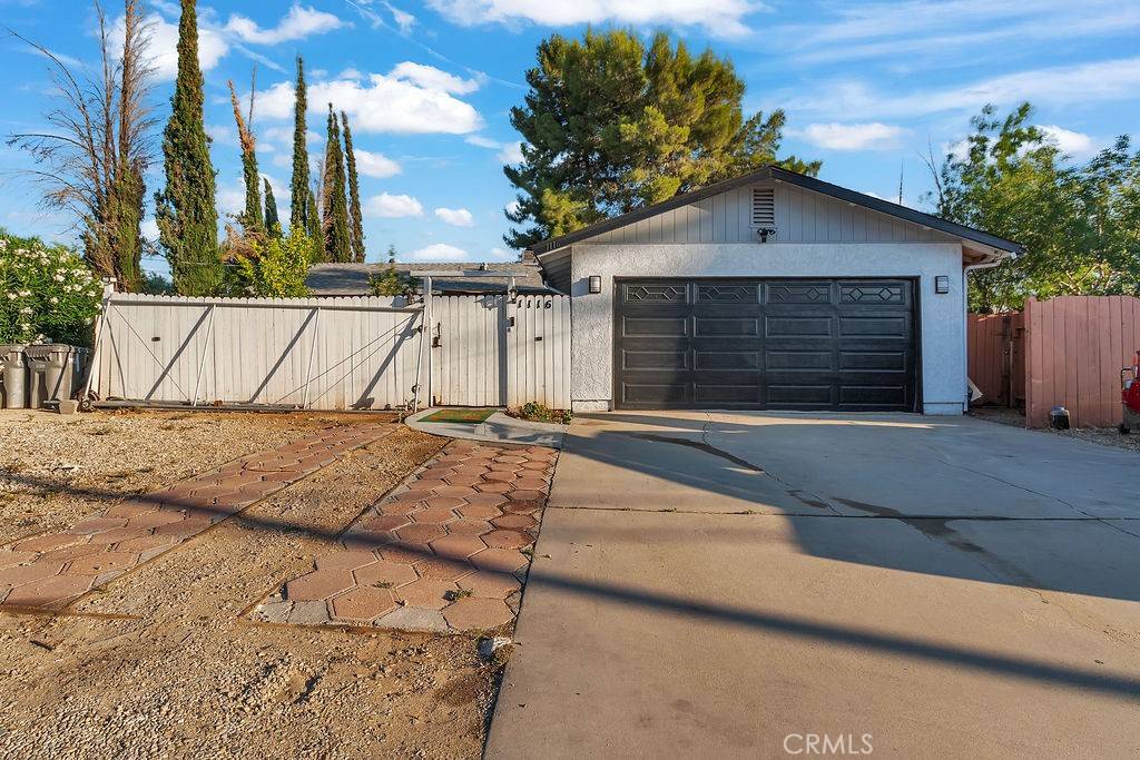 Palmdale, CA 93550,1116 E Ave R