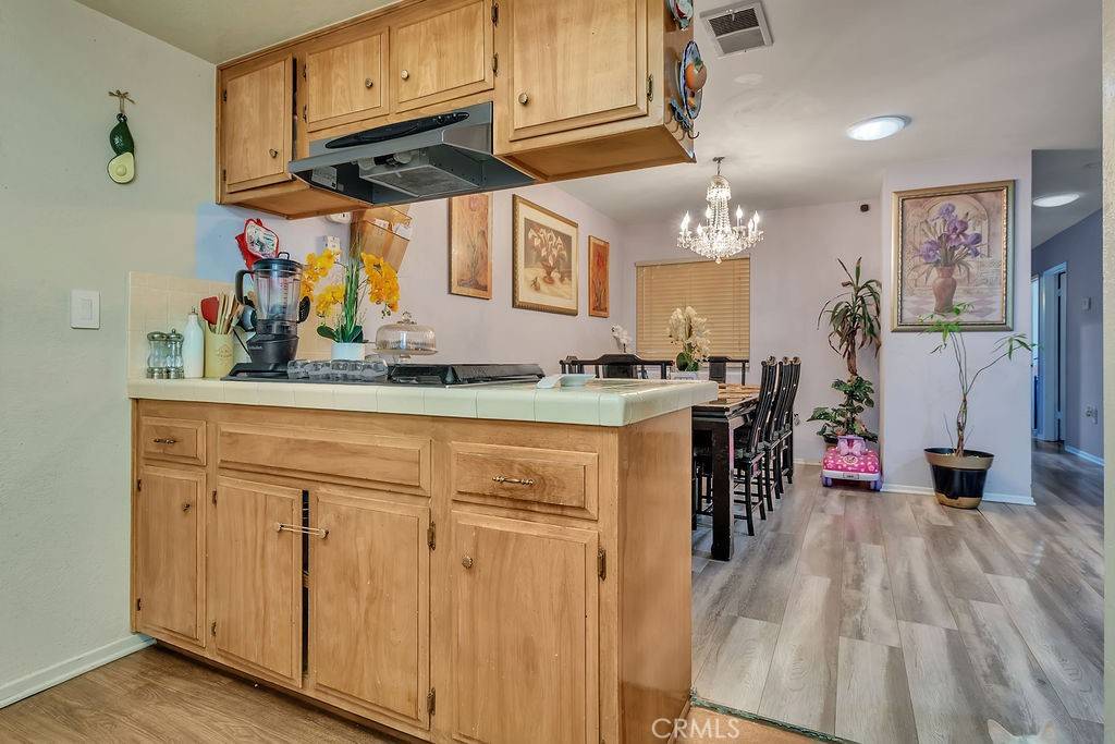 Palmdale, CA 93550,1116 E Ave R