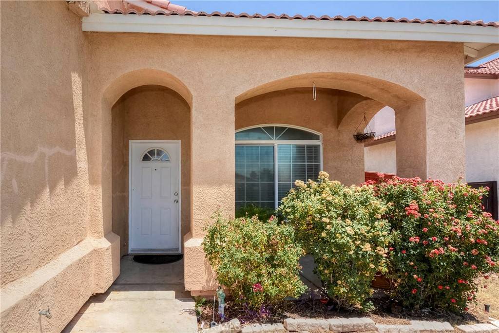 Victorville, CA 92395,17010 Torino DR