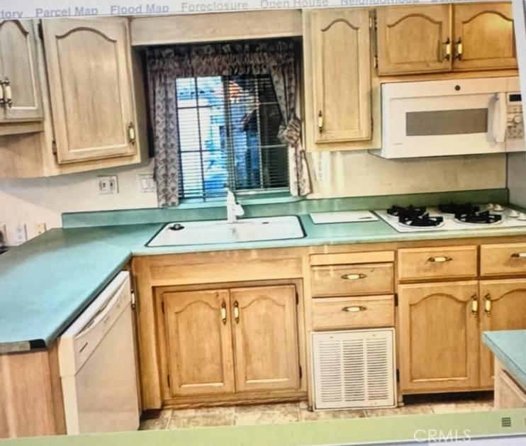 Hemet, CA 92545,1295 S Cawston AVE #344