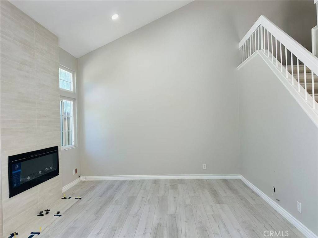 Irvine, CA 92620,58 Bridgeport