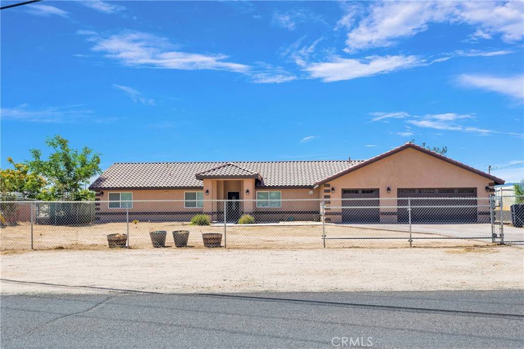 Hesperia, CA 92345,8383 Buckthorn AVE
