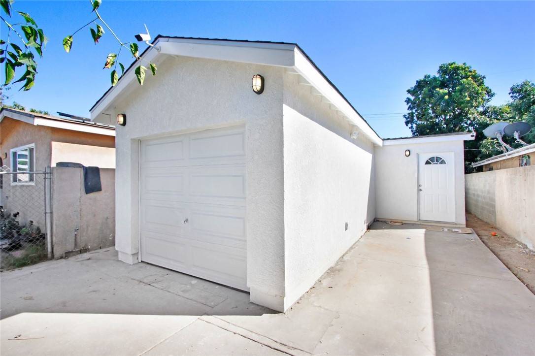 Artesia, CA 90701,11910 168th ST