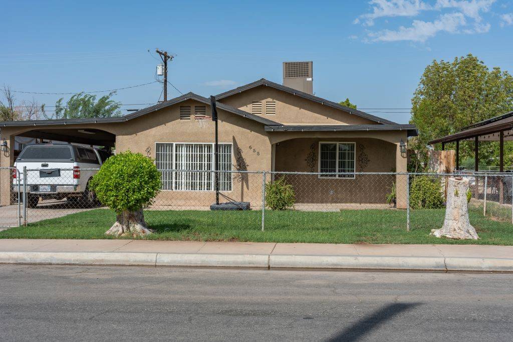 Brawley, CA 92227,655 S 11th ST