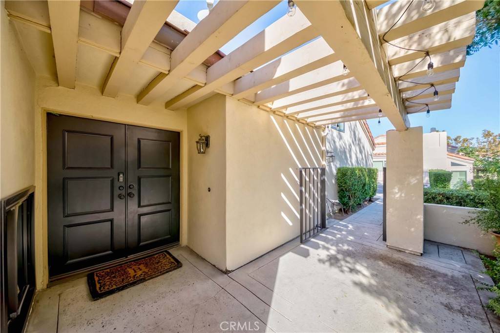 Fullerton, CA 92835,426 Westchester PL