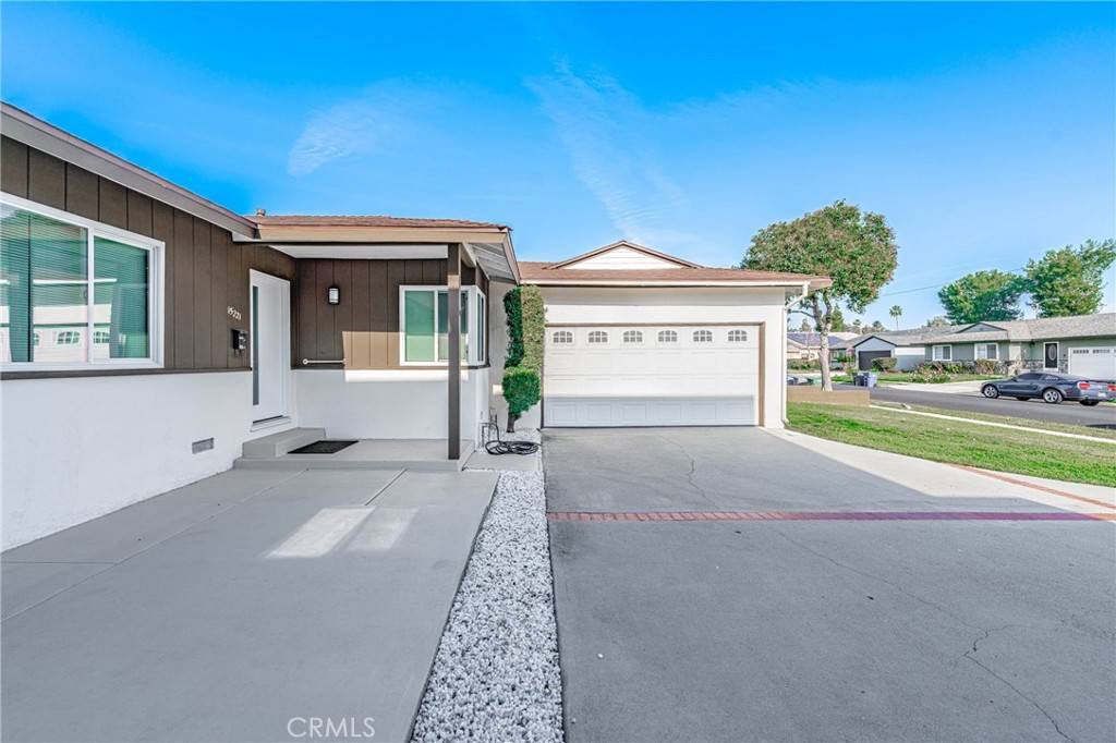 La Mirada, CA 90638,15221 Elmbrook DR