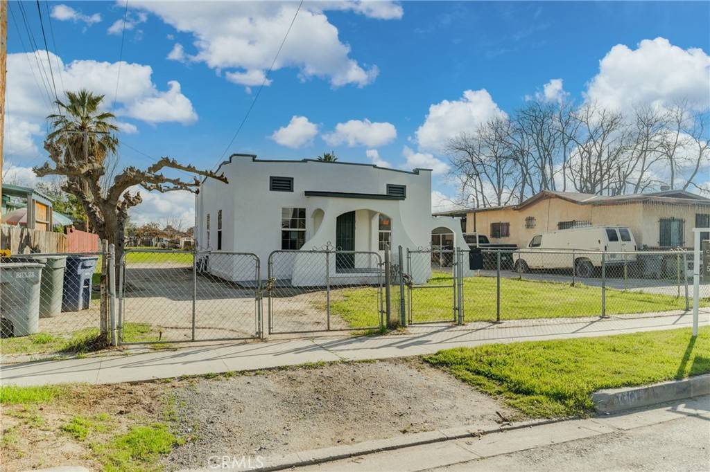 Delano, CA 93215,1410 10th AVE