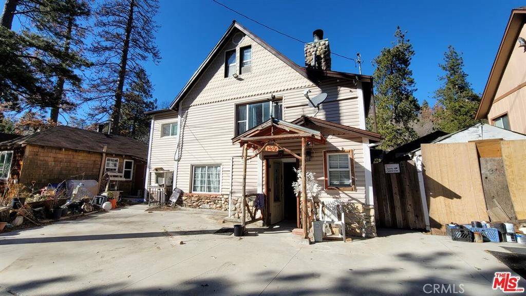 Crestline, CA 92322,22628 Seeley DR