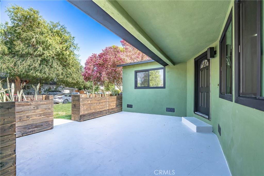 Monrovia, CA 91016,409 S Sunset PL