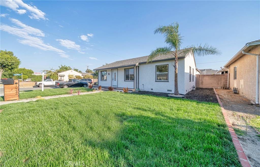 Bellflower, CA 90706,10246 Muroc ST