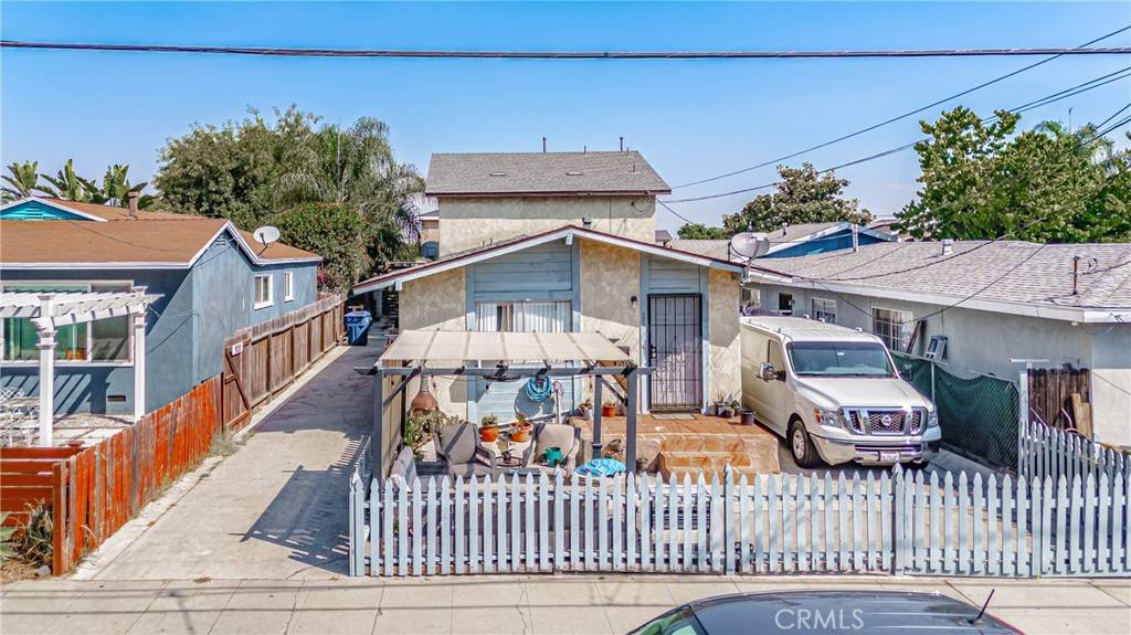 San Pedro, CA 90731,926 W Oliver ST