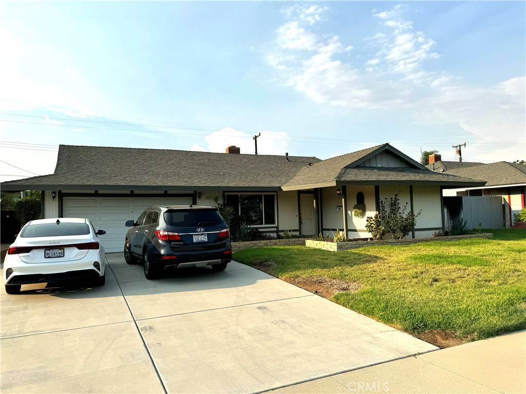 Corona, CA 92879,421 Teton Pl