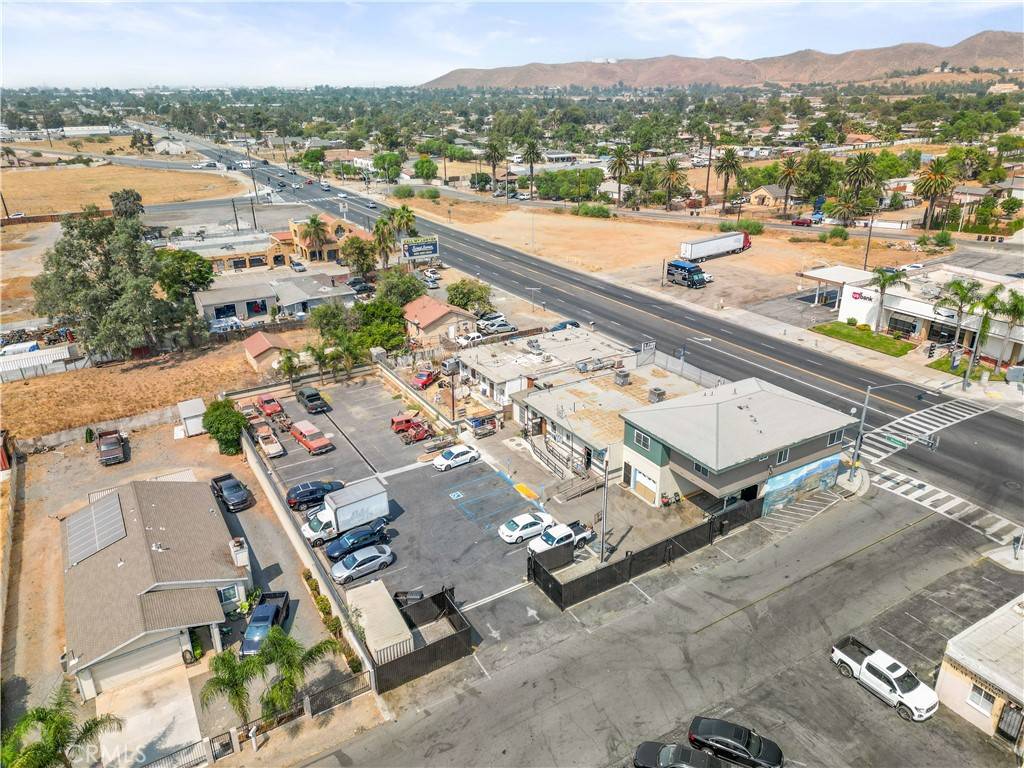 Jurupa Valley, CA 92509,9110 Mission BLVD