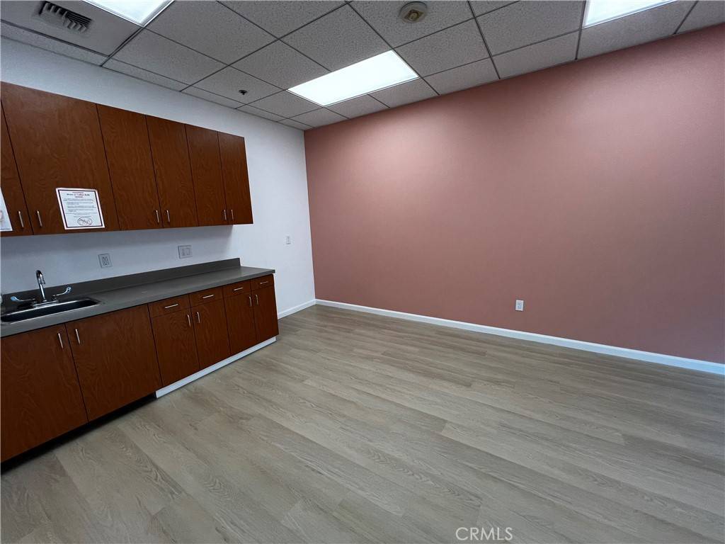 Downey, CA 90240,9040 Telegraph RD