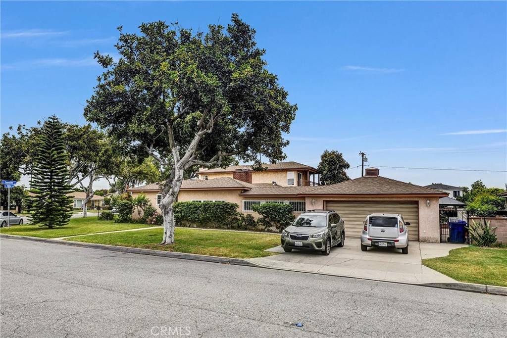 Downey, CA 90242,12239 Samoline AVE