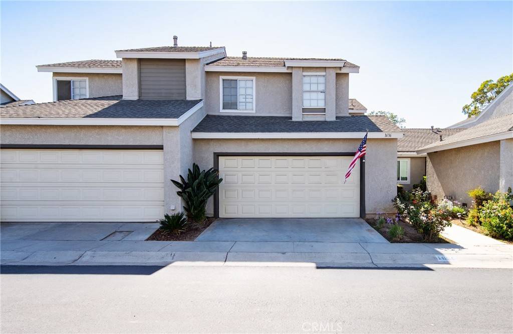 Corona, CA 92882,1636 Sumac PL