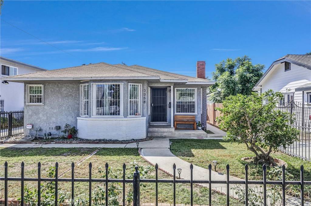 Lynwood, CA 90262,3358 Louise ST