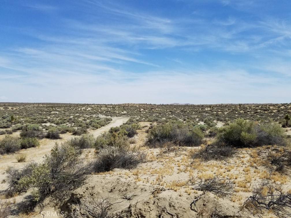 Lucerne Valley, CA 92356,0 East End RD