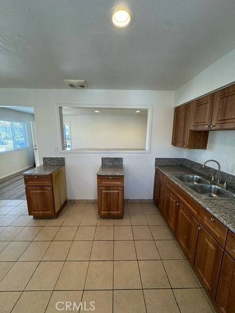 Long Beach, CA 90813,1137 7th #8