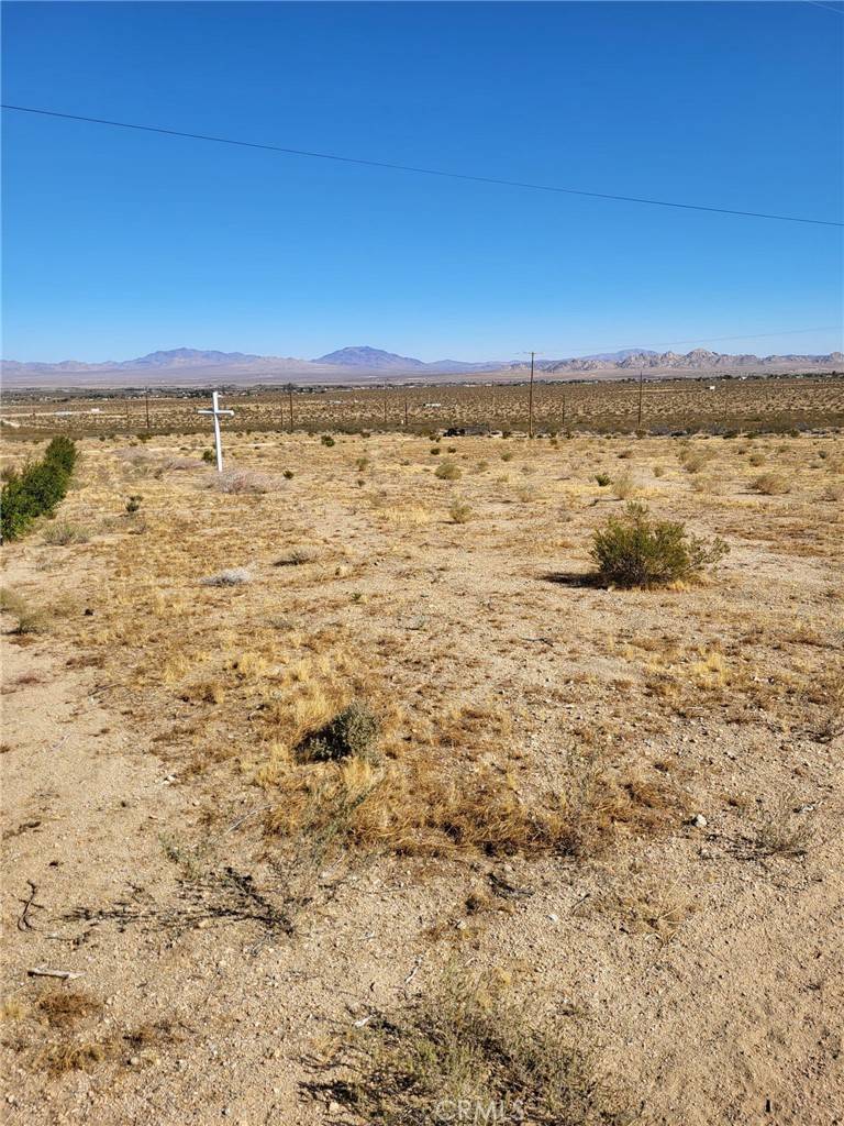 Lucerne Valley, CA 92356,0 Midway AVE