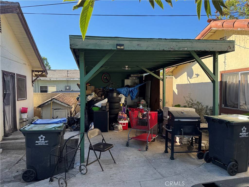 Santa Ana, CA 92703,1009 1011 W Myrtle ST