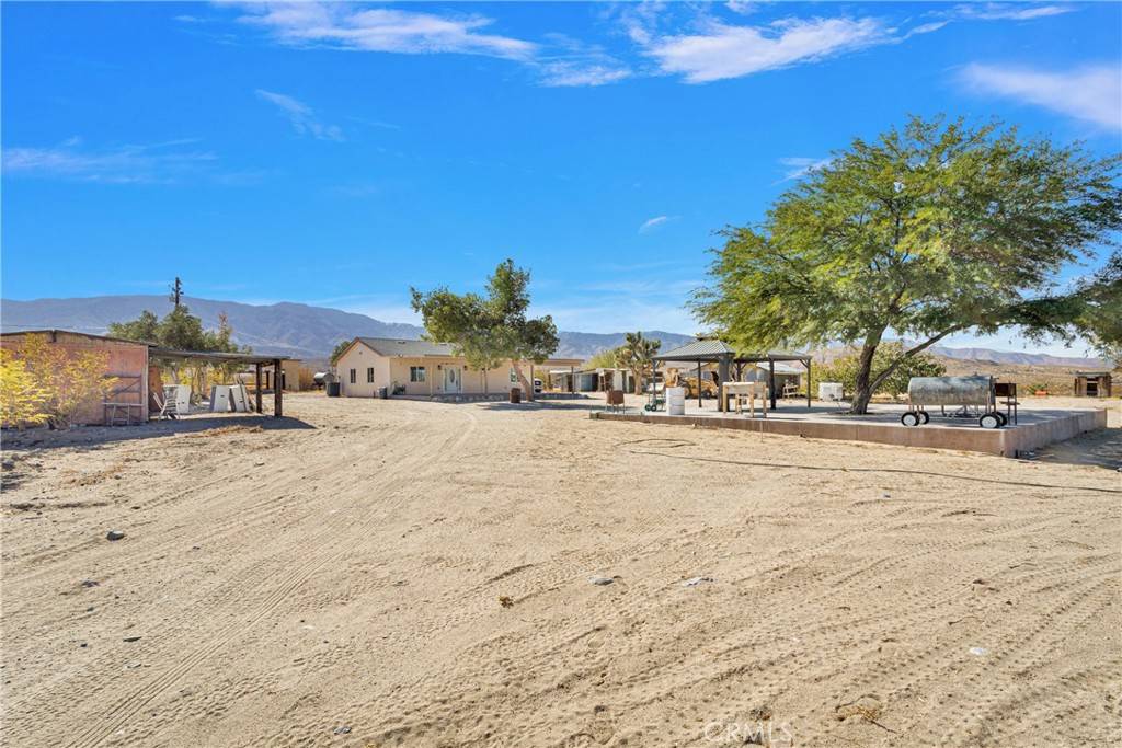 Lucerne Valley, CA 92356,35625 Ute TRL