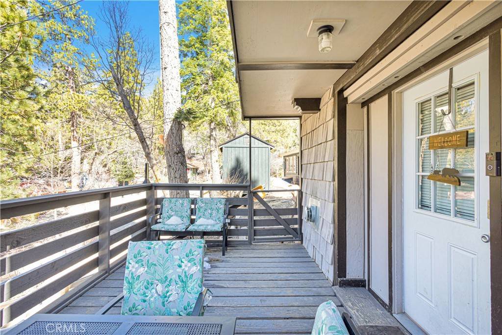 Big Bear Lake, CA 92315,43103 Grizzly CT