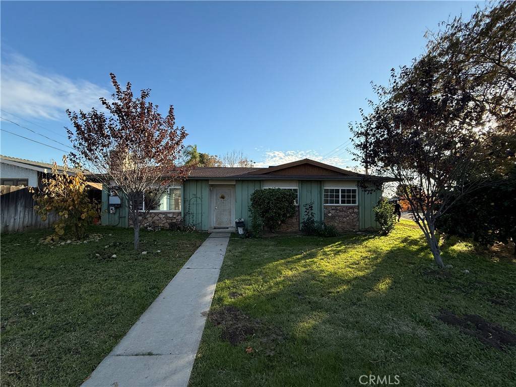 Yucaipa, CA 92399,33713 Fairview DR