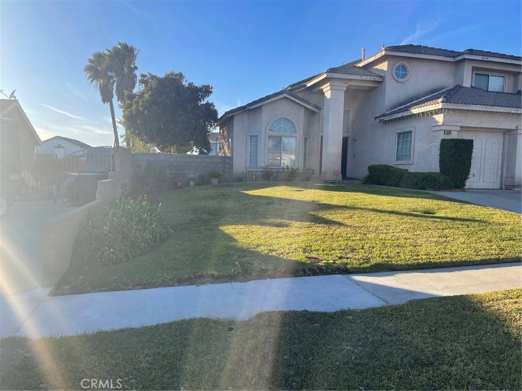 Fontana, CA 92336,7600 Jacaranda