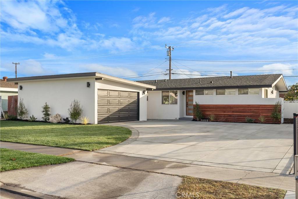 Westminster, CA 92683,13322 Cherry ST