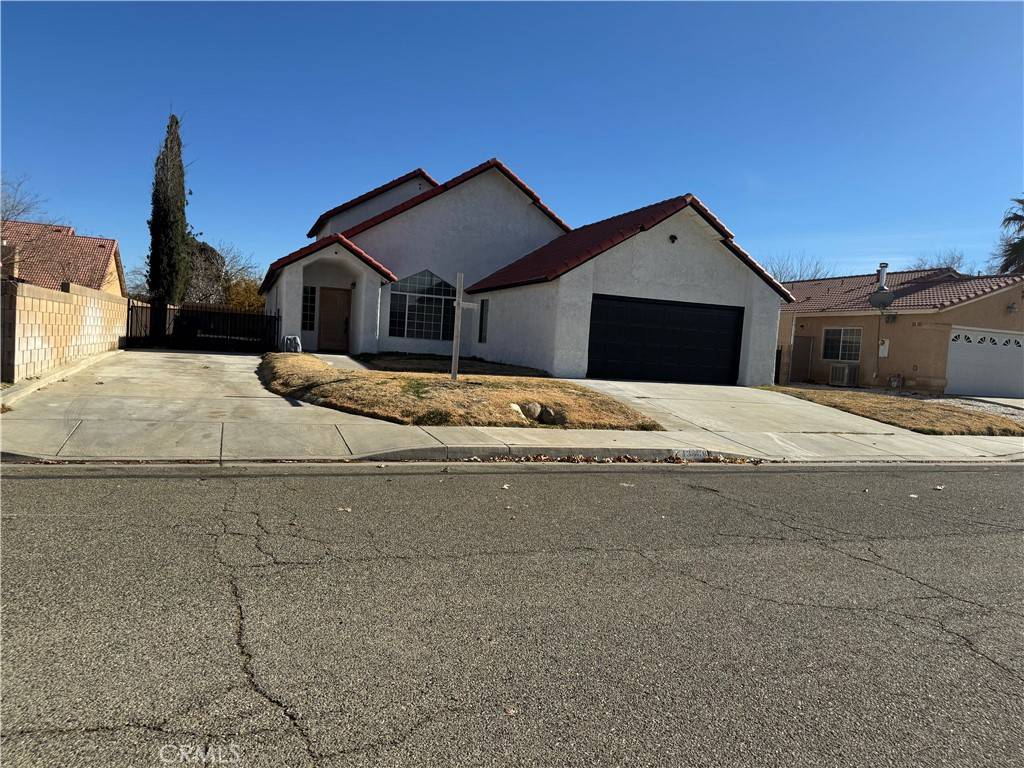 Lancaster, CA 93535,43638 Nicole ST