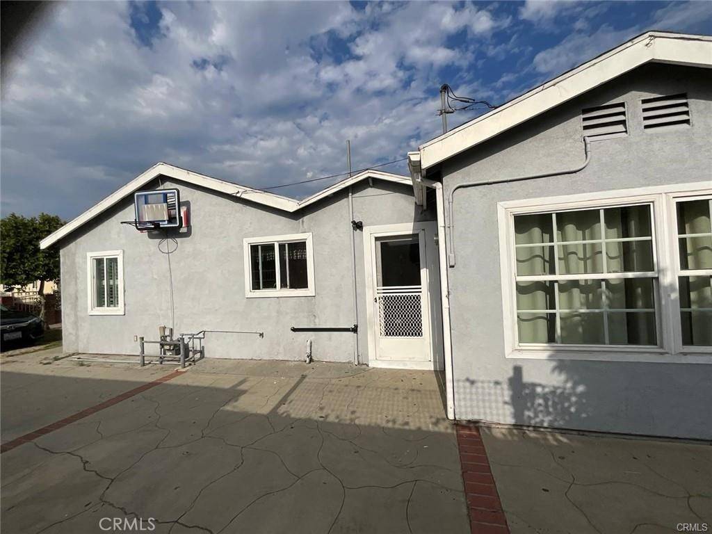 Carson, CA 90745,813 E Lincoln ST